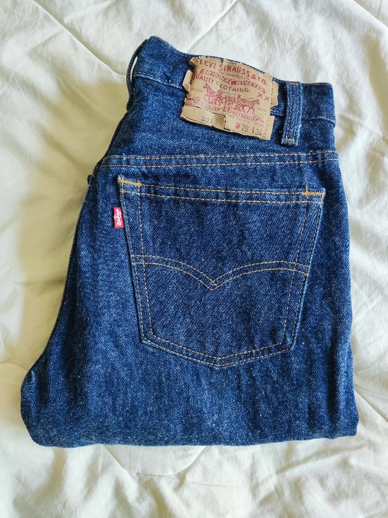 Levis 501 Femme, W28 - W29 (confection 36), Enlèvement, Porté, Bleu