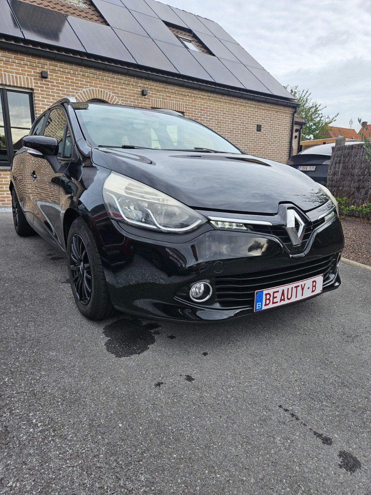Renault Clio Grandtour 1.1benzine️⛽️bouwjaar 09/2013, Auto's, Voorwielaandrijving, Stof, Zwart, 4 cilinders
