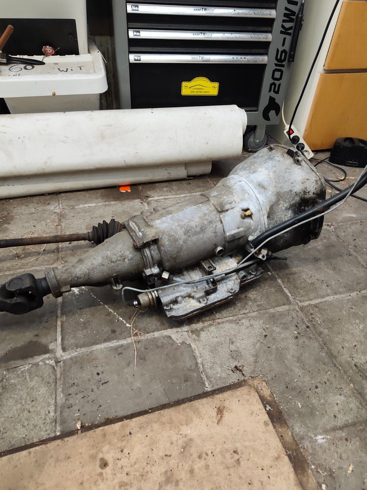 boîte automatique Opel kadett c 1.2 +accessoires, Enlèvement, Utilisé, Opel