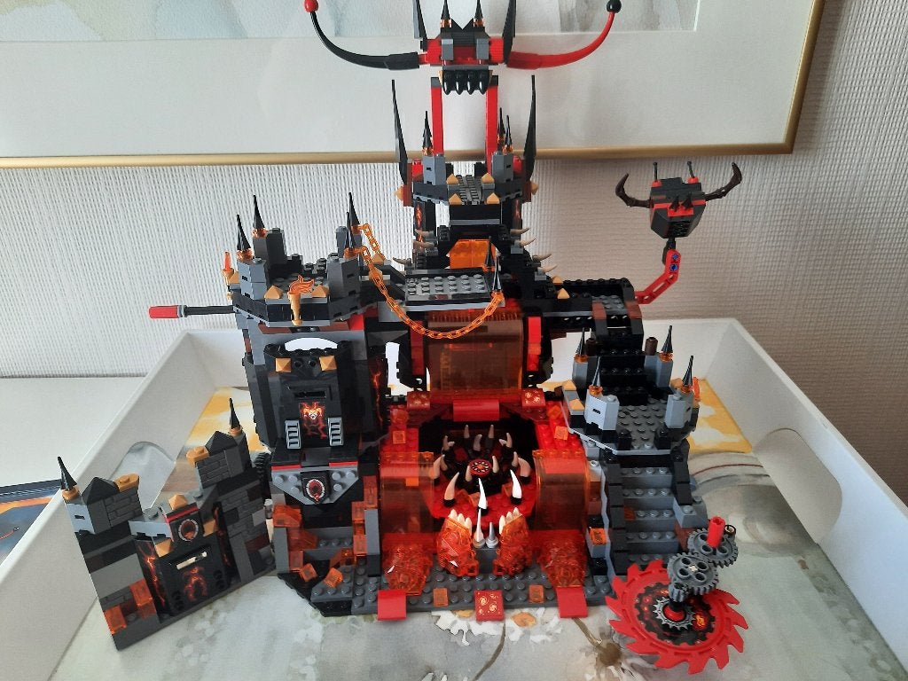 Lego 70323 Nexo-Knights kasteel, Kinderen en Baby's, Speelgoed | Duplo en Lego, Ophalen, Gebruikt, Lego