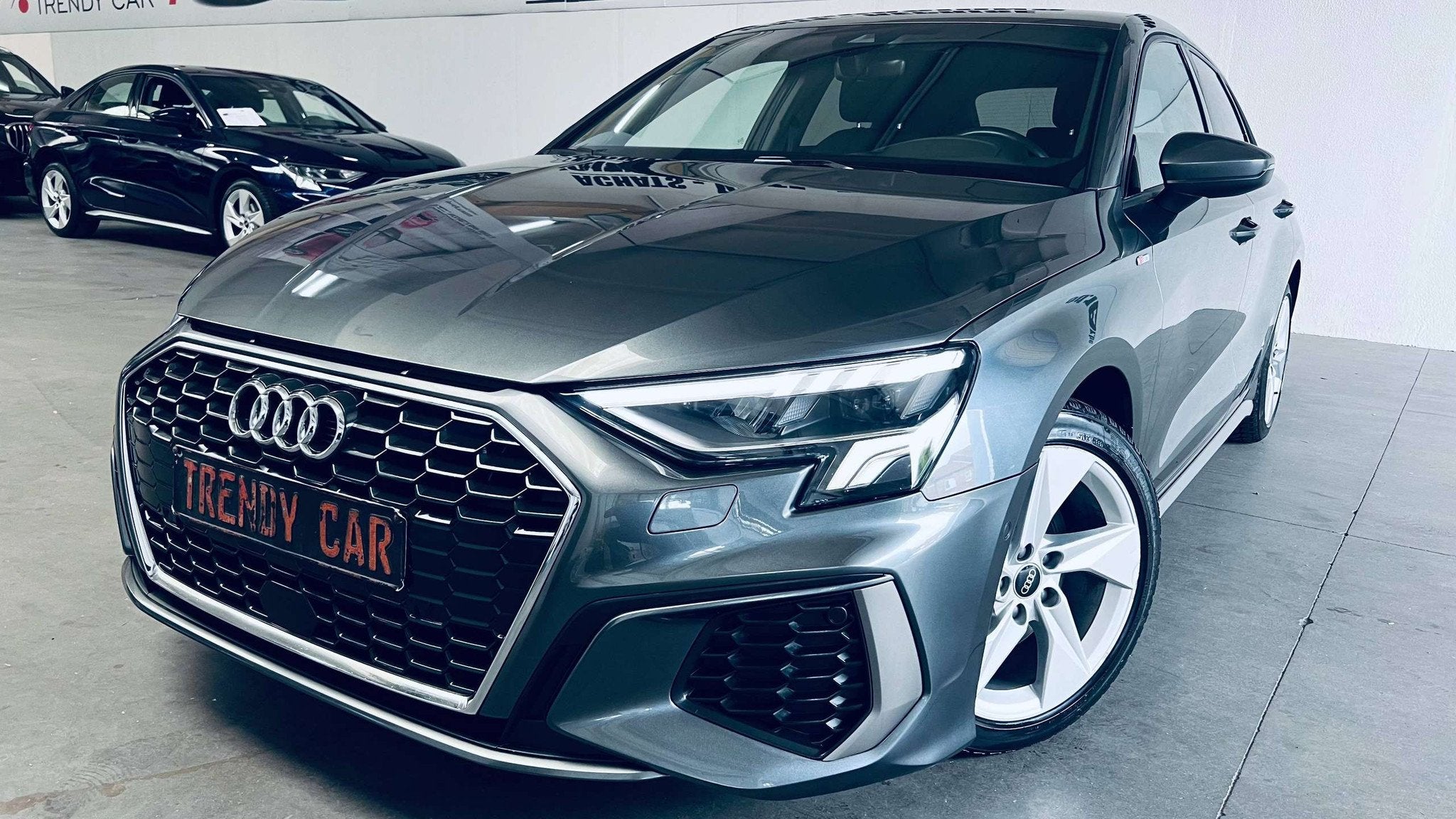 Audi A3 Sportback 35 TFSI S line+CARPLAY+LED+TVA+CAMERA+CARN, Autos, Argent ou Gris, Achat, Entreprise, Boîte manuelle