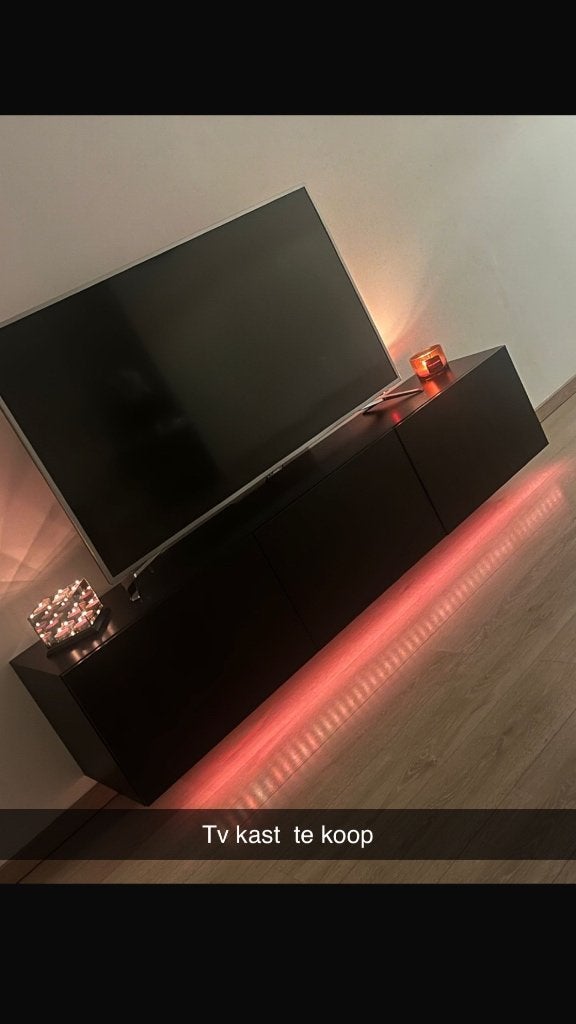 Tv kast, Enlèvement, Utilisé
