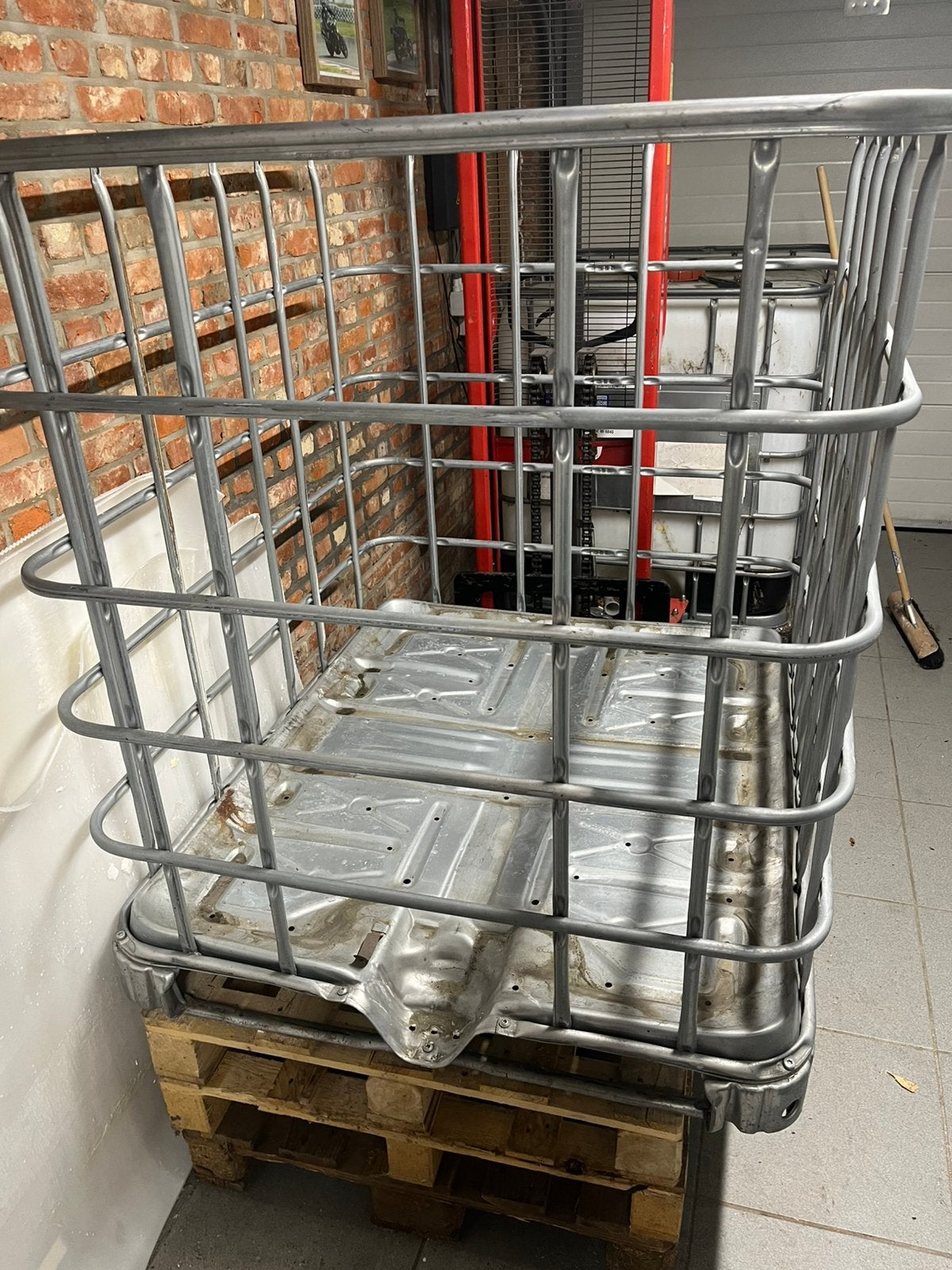 IBC kooi houtkorf met metalen pallet, Enlèvement, 100 cm ou plus, 60 cm ou plus, Utilisé