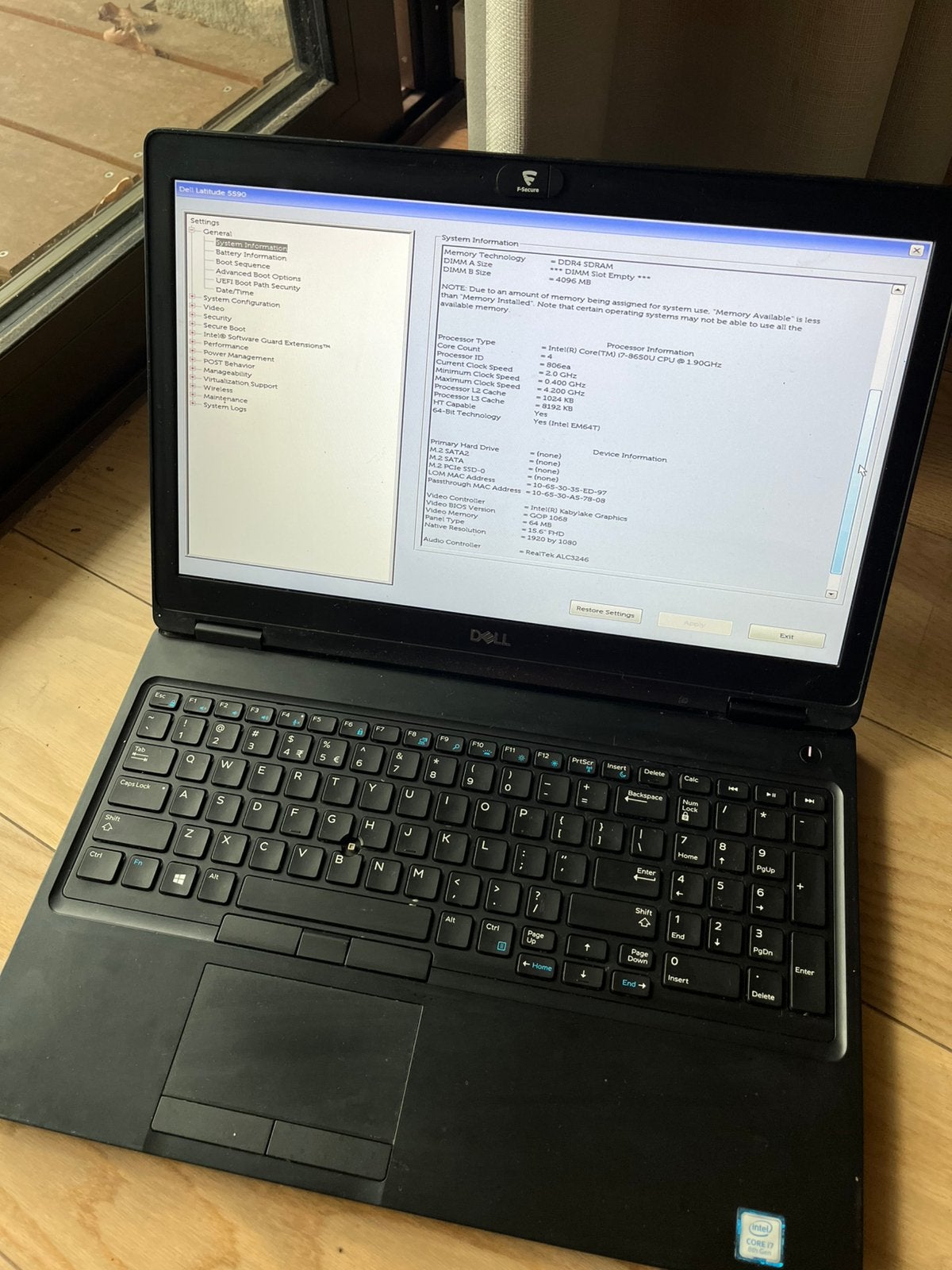 Laptop Dell 5590 / i7 / 17 inch FHD, Qwerty, 17 pouces ou plus, Enlèvement, Utilisé
