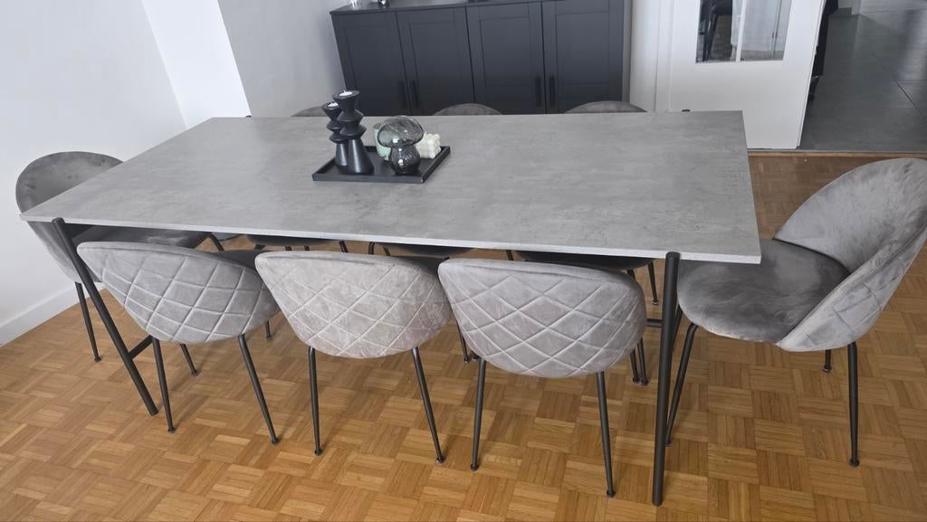Table à manger grise, Comme neuf, Enlèvement, 50 à 100 cm, 200 cm ou plus