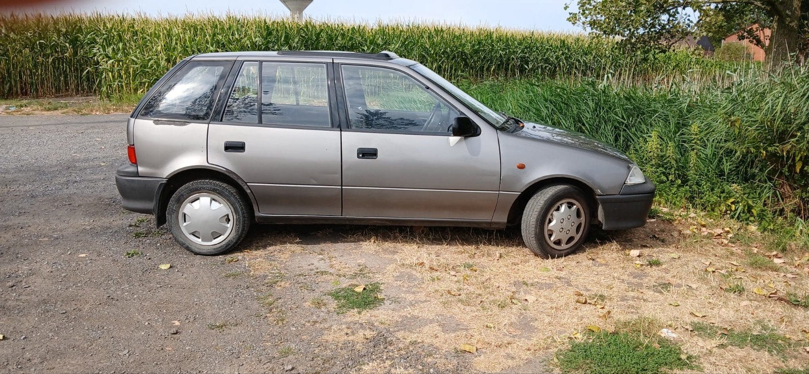 Suzuki, Autos, Argent ou Gris, Achat, Carnet d'entretien, 5 portes
