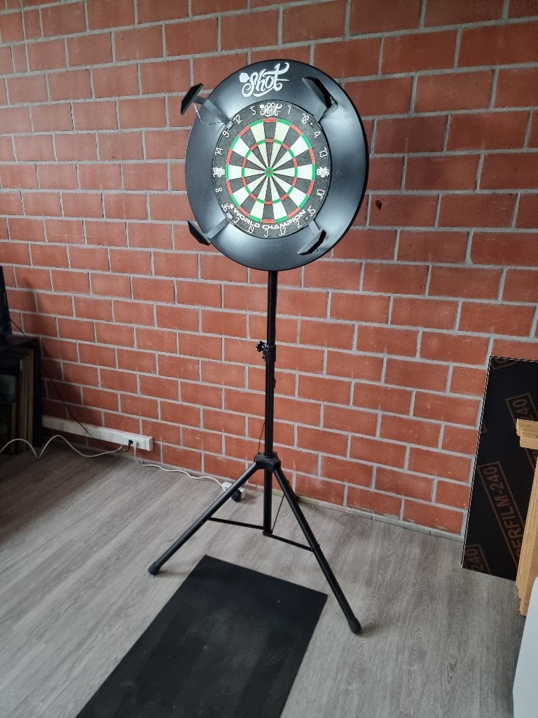 Shot dartbord met verlichting en mat, Ophalen, Gebruikt, Dartbord