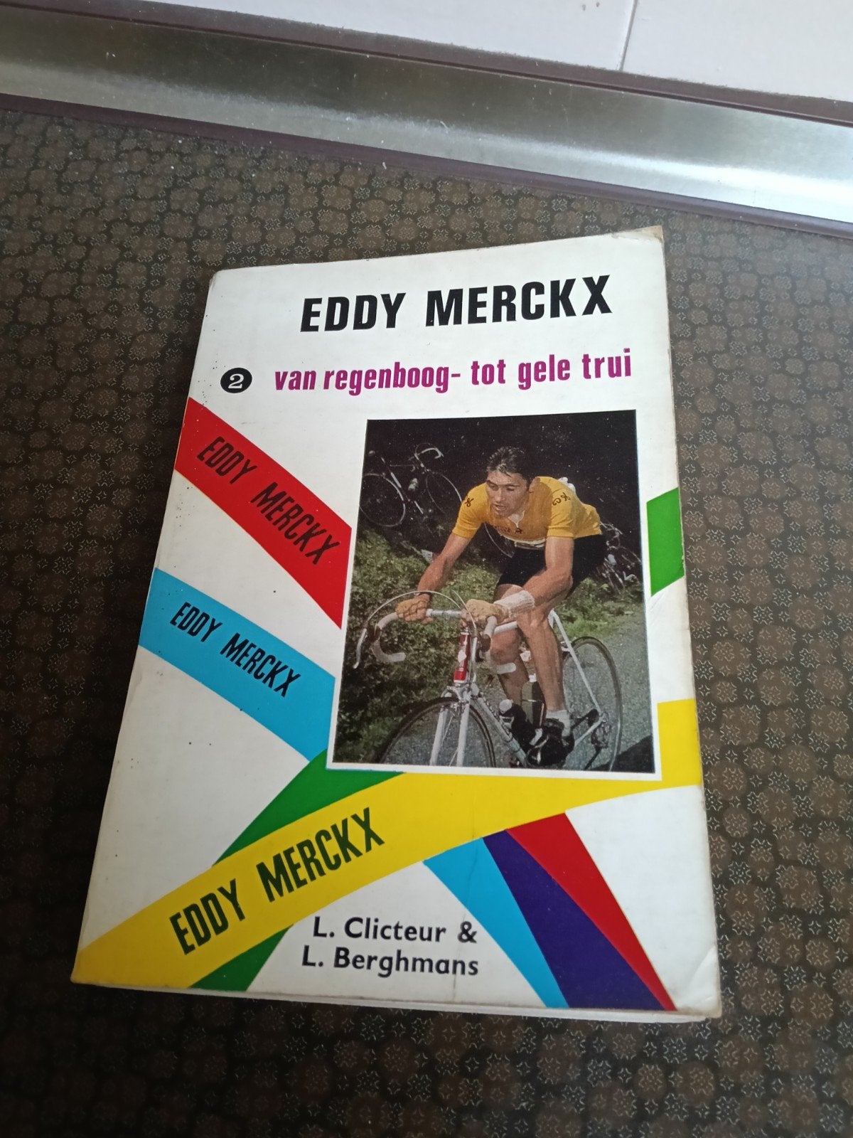 boek van Eddy Merckx, Ophalen