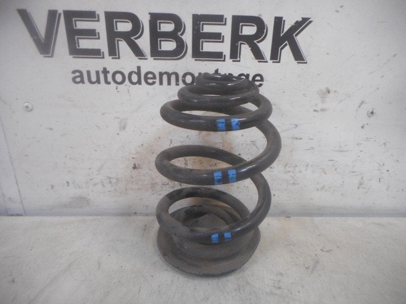 RESSORT DE SUSPENSION ARRIERE BMW 3 serie (E46 / 2), Utilisé, BMW, Petuelring 130
80809  München, DE, Bayerische Motoren Werke AG