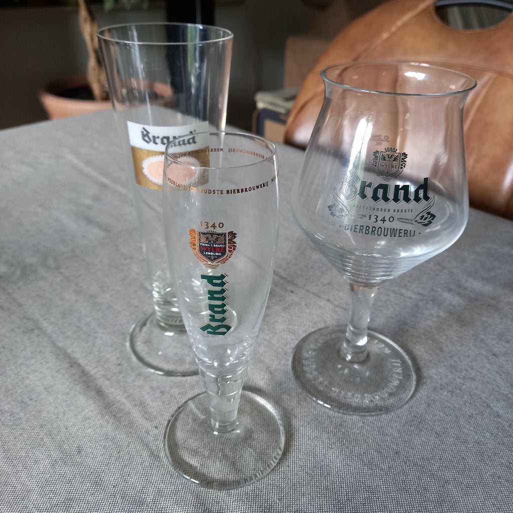 Brand : 3 verschillende bierglazen voor 4€ samen., Collections, Marques de bière, Enlèvement, Brand