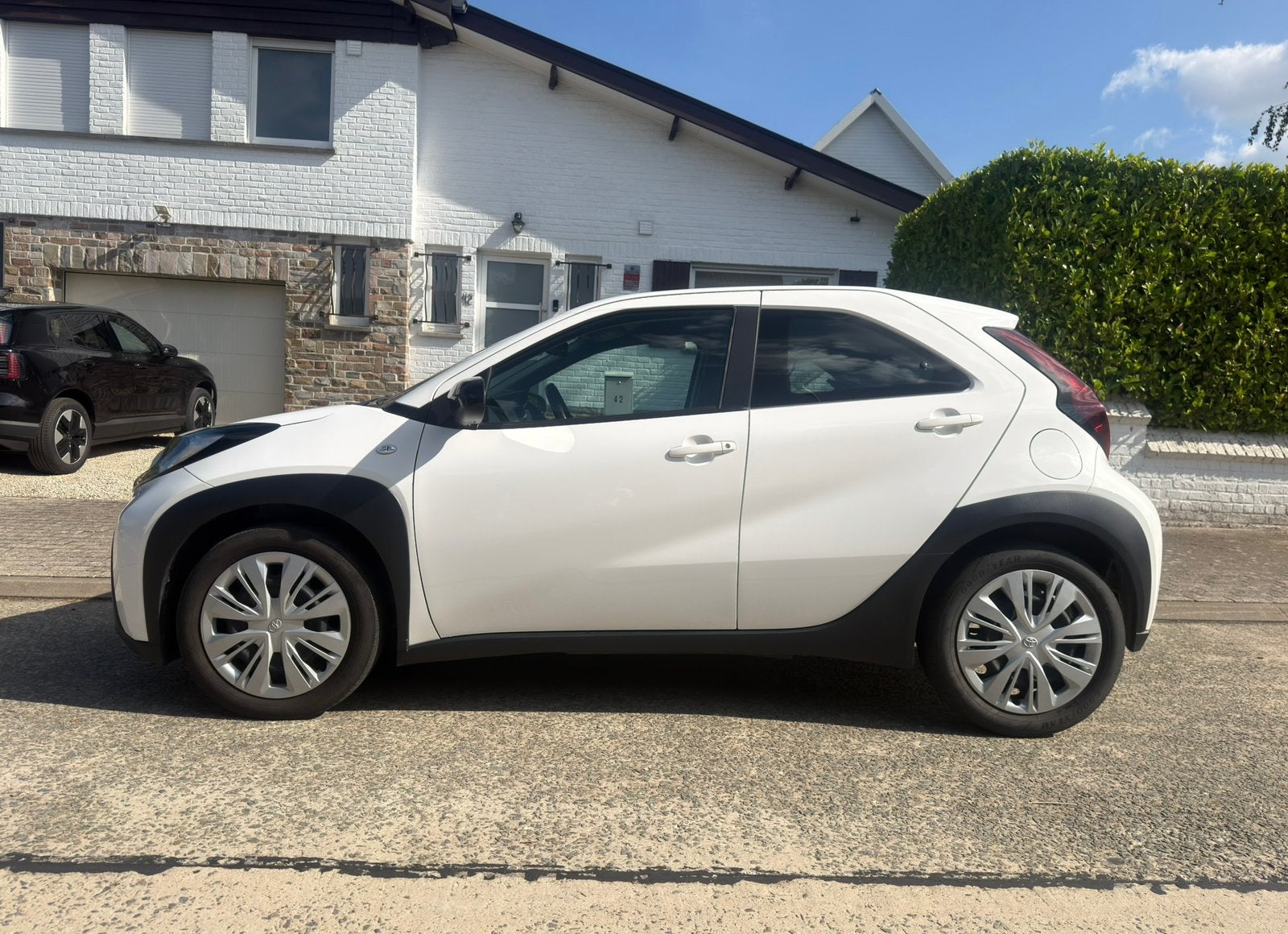 Toyota Aygo X Benzine uit het jaar 2022, Auto's, Euro 6, Wit, Aygo X, Handgeschakeld