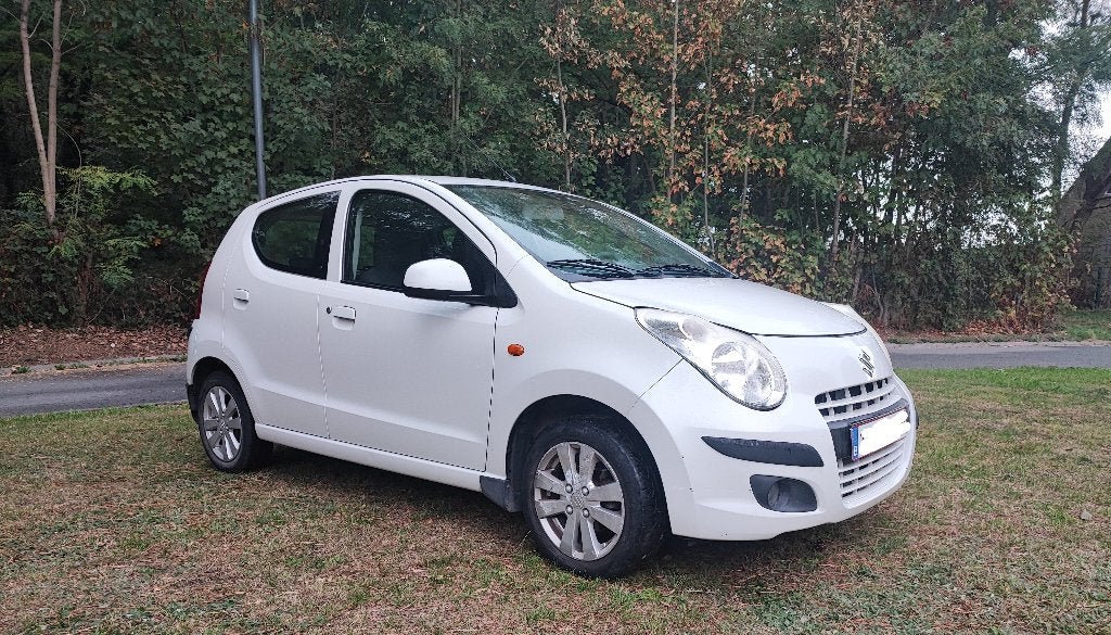 Suzuki alto, Autos, Euro 5, Achat, 50 kW, Noir