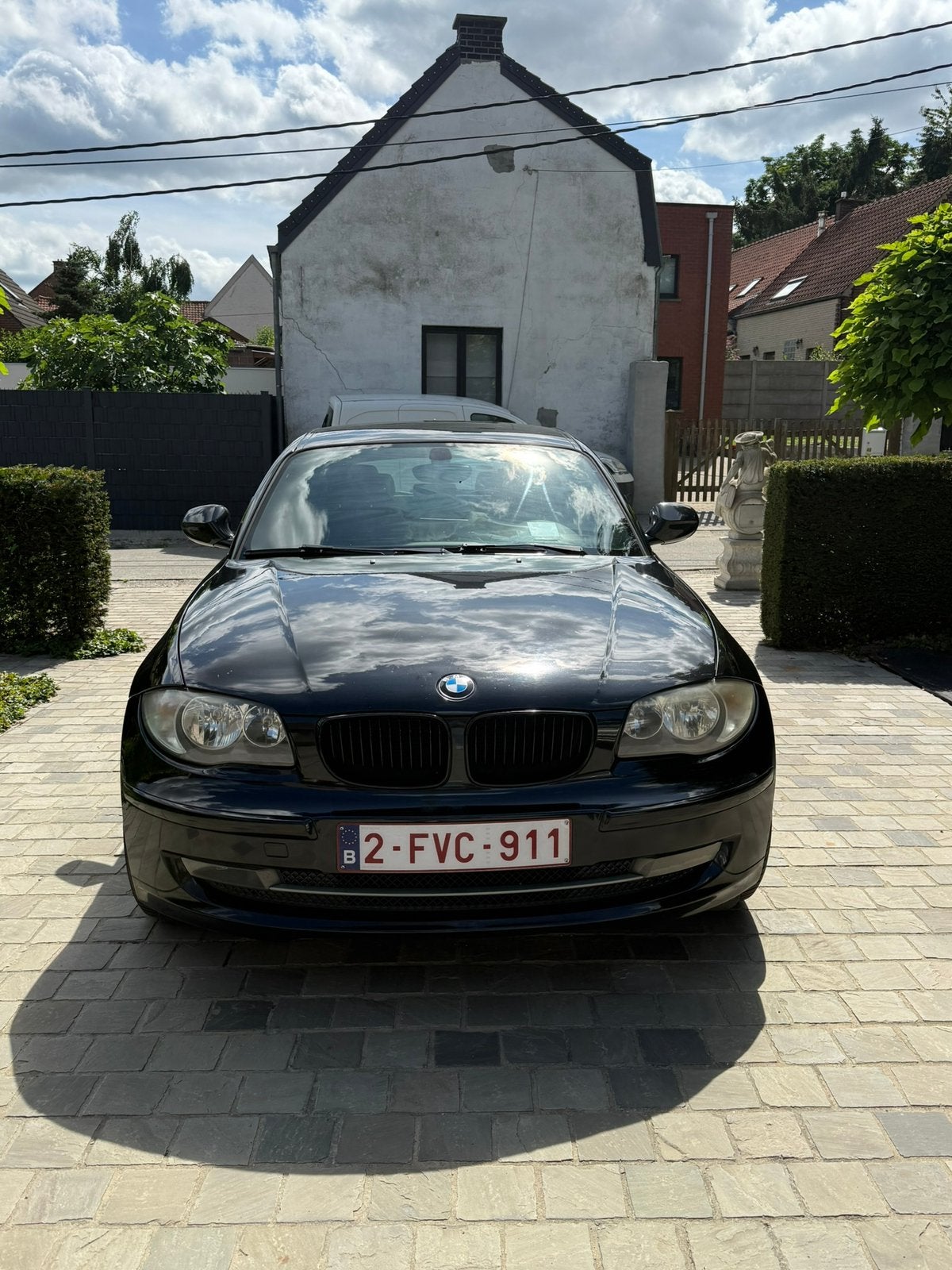 BMW 116d Édition Drapeau Croisé, Achat, Noir, 5 portes, Diesel
