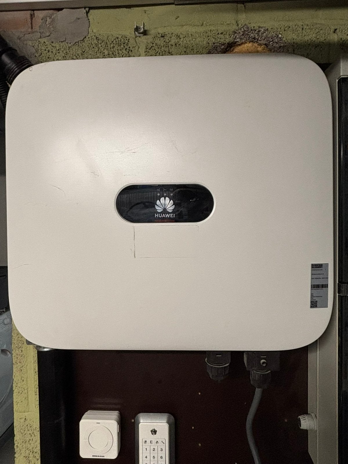 Huawei SUN2000-8TPL Hybride omvormer + 4 optimizers, Doe-het-zelf en Bouw, Zonnepanelen en Toebehoren, Ophalen, Zo goed als nieuw