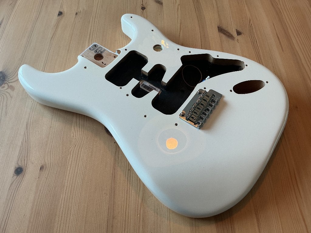 Corps stratocaster fender, Muziek en Instrumenten, Instrumenten | Onderdelen, Ophalen of Verzenden, Zo goed als nieuw, Elektrische gitaar