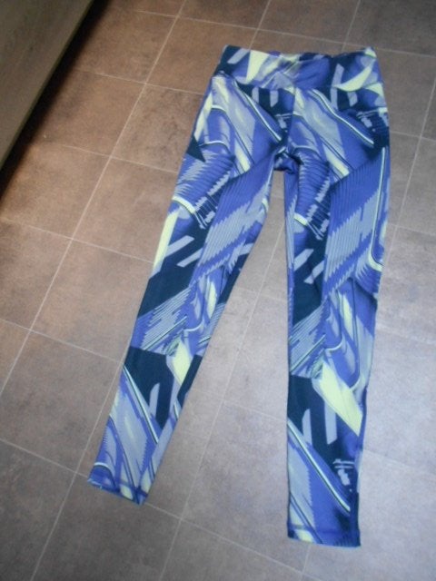 Nieuwe legging / Maat M., Kleding | Dames, Ophalen of Verzenden, Nieuw, Maat 40/42 (M), Legging