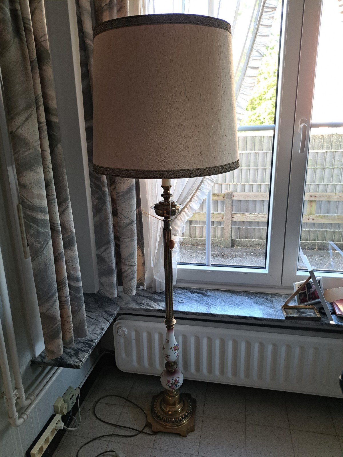 Staande lamp, Ophalen