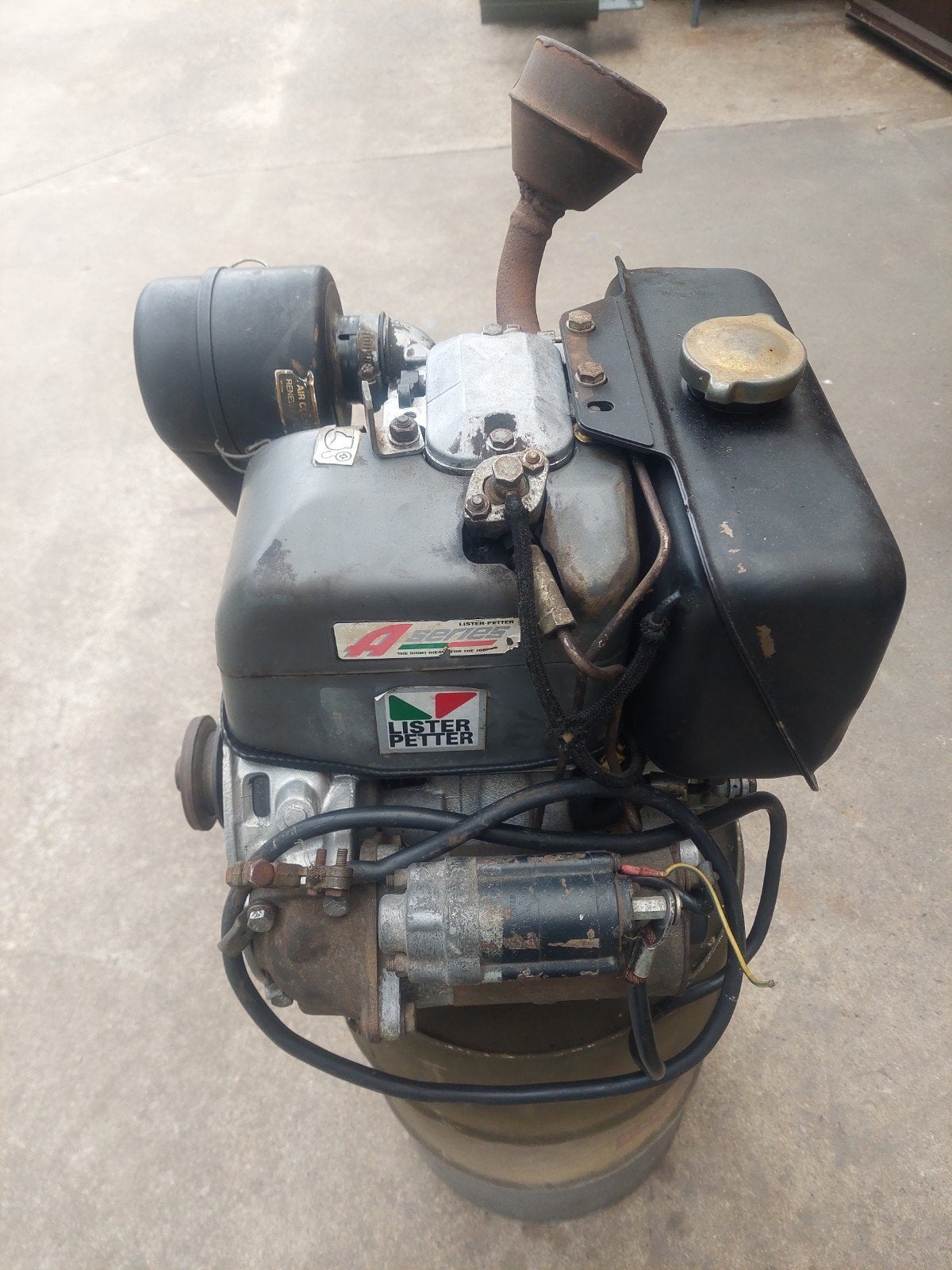 Lister Petter motor, Doe-het-zelf en Bouw, Motoren, Ophalen, Zo goed als nieuw, Dieselmotor