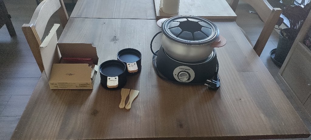 Appareil à fondue + Kit raclette 2 personnes, Electroménager, Enlèvement, Utilisé, Électrique, Poêle à fondue