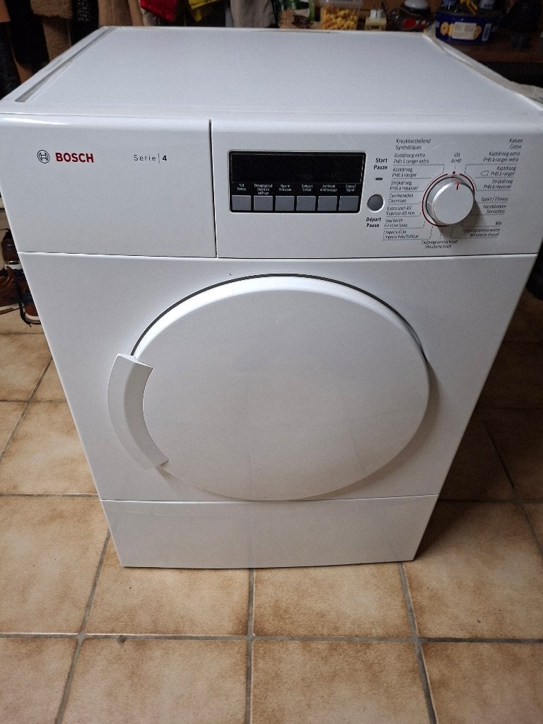Bosch Series 4 droger, Elektronische apparatuur, 6 tot 8 kg, Gebruikt, Minder dan 85 cm, Luchtafvoer