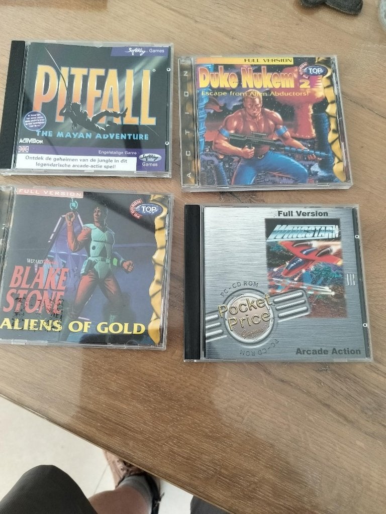 5 x Pc cd-rom actie duke nukem, delta force ...., Games en Spelcomputers, Ophalen of Verzenden