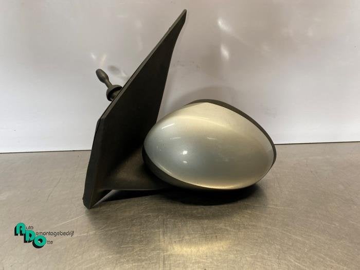 Buitenspiegel links van een Peugeot 107 (107 05-), Auto-onderdelen, Gebruikt, -, -, Ophalen of Verzenden