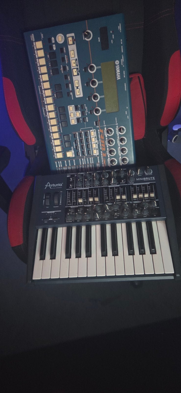 Arturia MiniBrute Analoge Synthesizer 100% technisch in orde, Muziek en Instrumenten, Overige merken, Gebruikt, Aanslaggevoelig