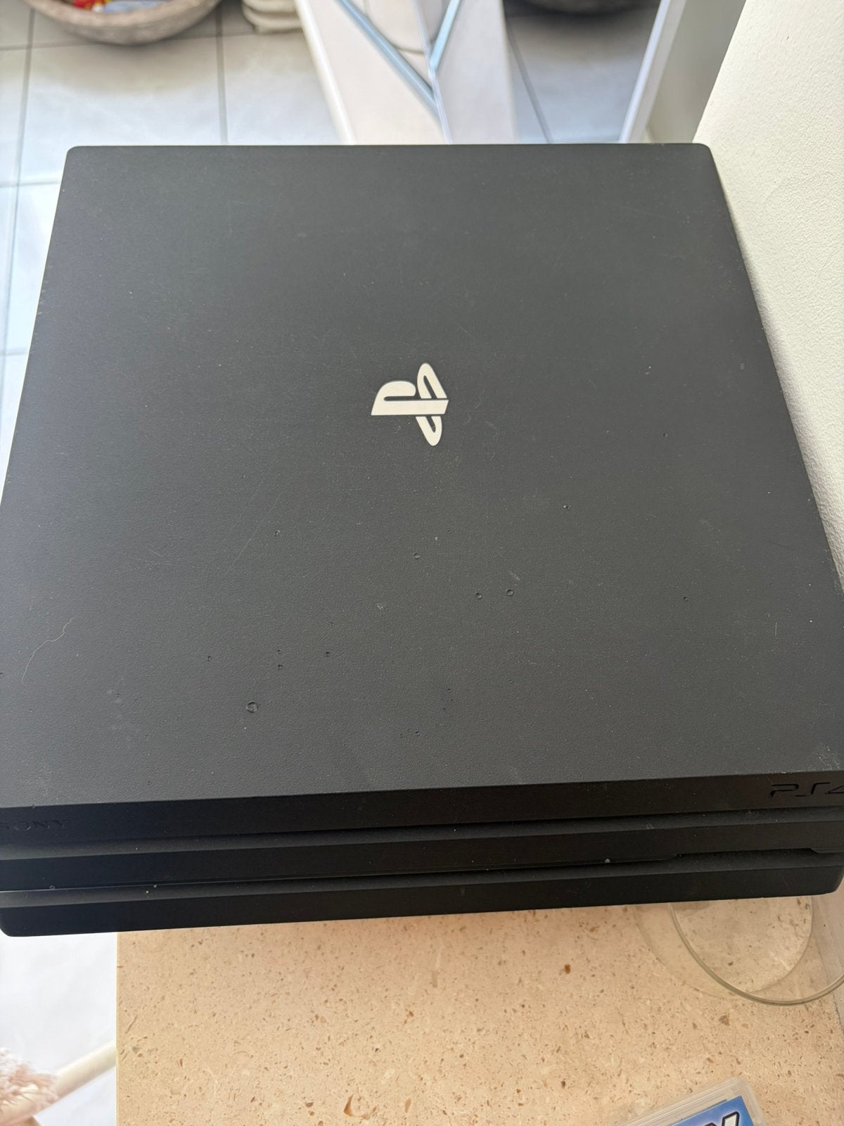 PS4 Pro 1 TB Volledig Pakket, Games en Spelcomputers, Spelcomputers | Sony PlayStation 4, Met games, Ophalen of Verzenden, Zo goed als nieuw