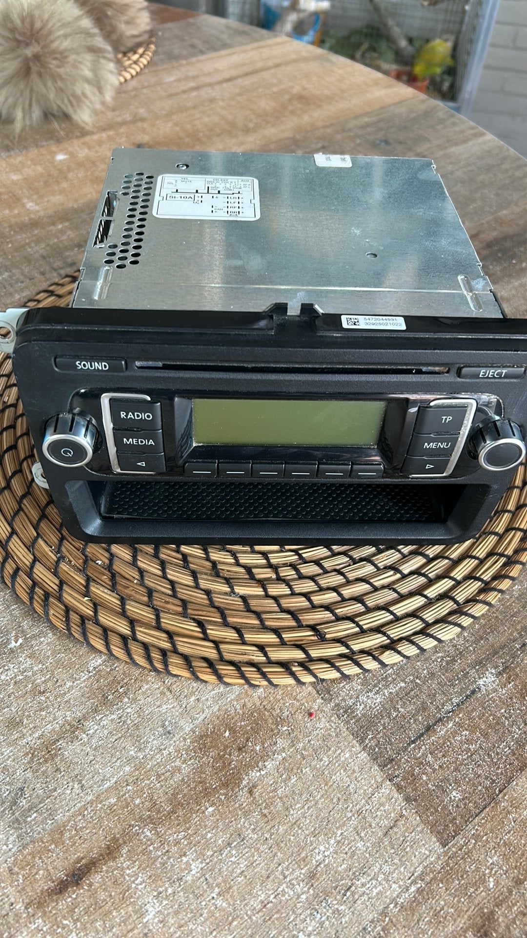 Auto radio volkswagen polo, Ophalen, Zo goed als nieuw