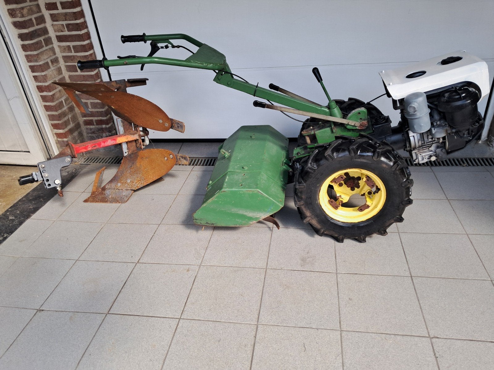 Motoculteur FERRARI 90 avec charrue et motoculteur, Jardin & Terrasse, Enlèvement, Comme neuf, Cultivateur