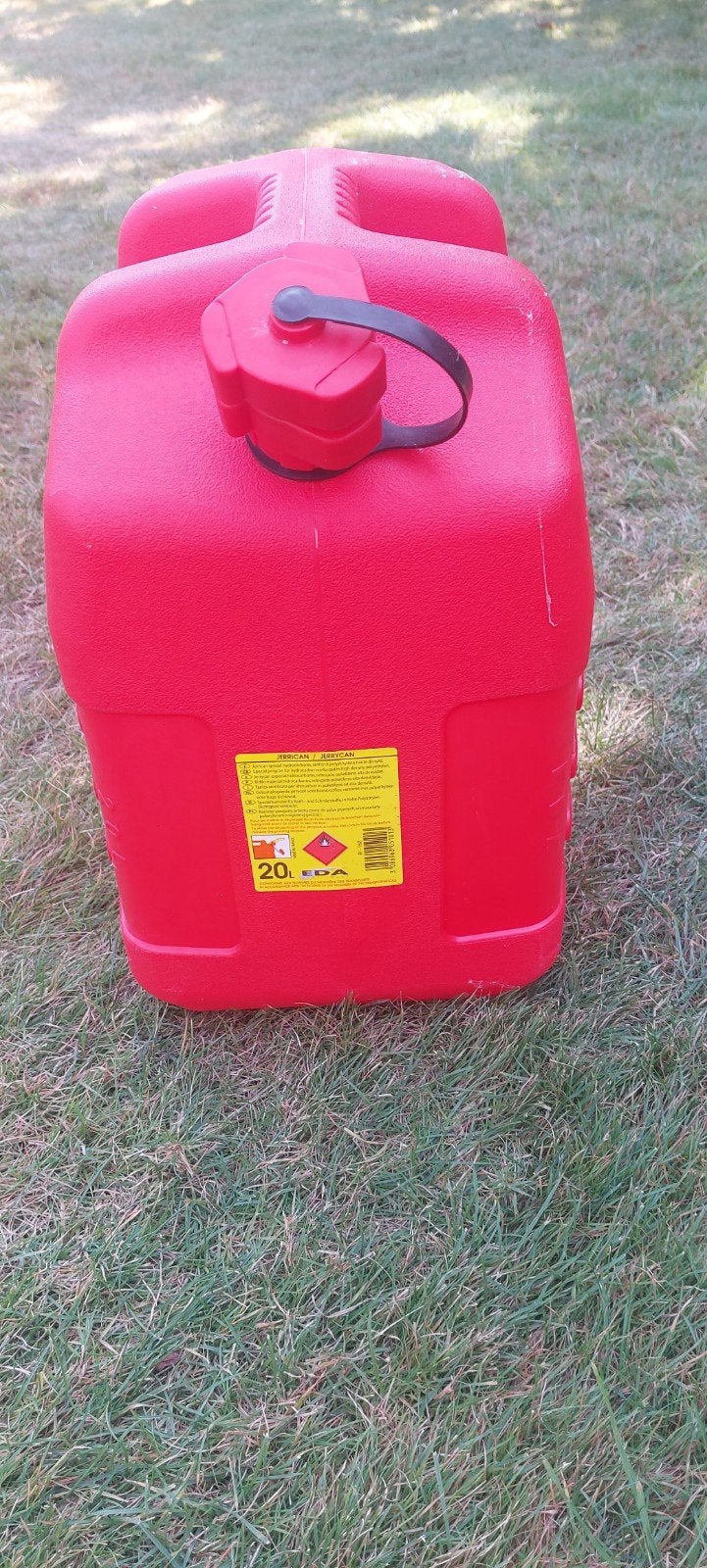 jerrycan nog 3 stuks te koop van 20 liter, Ophalen