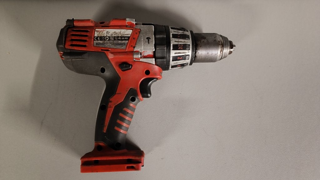 Milwaukee boormachine te koop, Ophalen, Gebruikt, Minder dan 400 watt, Klopboormechanisme