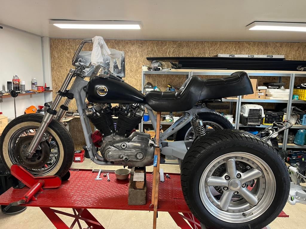 Harley trike, Particulier, 2 cylindres, Chopper