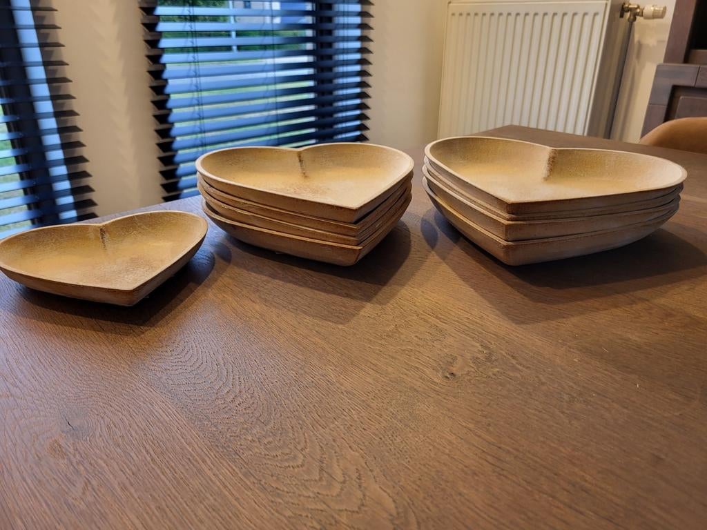 Hartjes schoteltjes alles samen, Divers, Lots de brocante, Neuf, Enlèvement