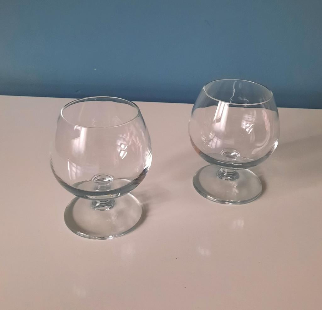 2 kleine snifter glazen, Ophalen of Verzenden, Zo goed als nieuw, Borrel- of Shotglas