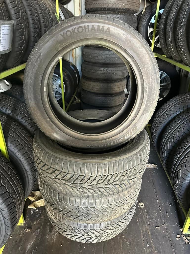Winter banden Yokohama BlueEarth winter V905 215/55 R17, Ophalen