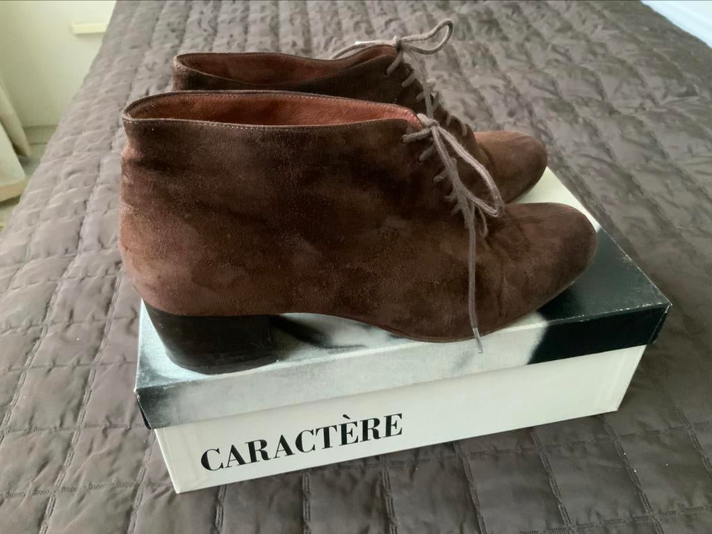 Lage botjes Caractère, Kleding | Dames, Caractère, Ophalen of Verzenden, Gedragen, Bruin