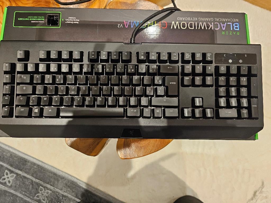 razer blackwidow chroma v2 toetsenbord, Computers en Software, Toetsenborden, Ophalen, Gaming toetsenbord, Gebruikt, Azerty