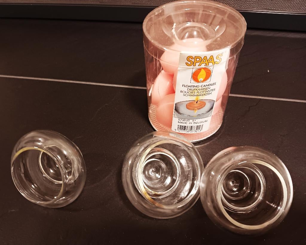 Doosje kaarsjes SPAAS met bijhorende drijfglaasjes, Ophalen