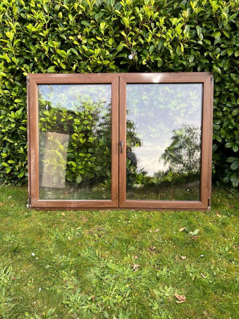 Un châssis fenêtre double vitrage en PVC, Enlèvement ou Envoi, Utilisé