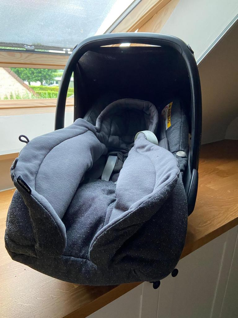 Maxi cosy, Ophalen, Zo goed als nieuw