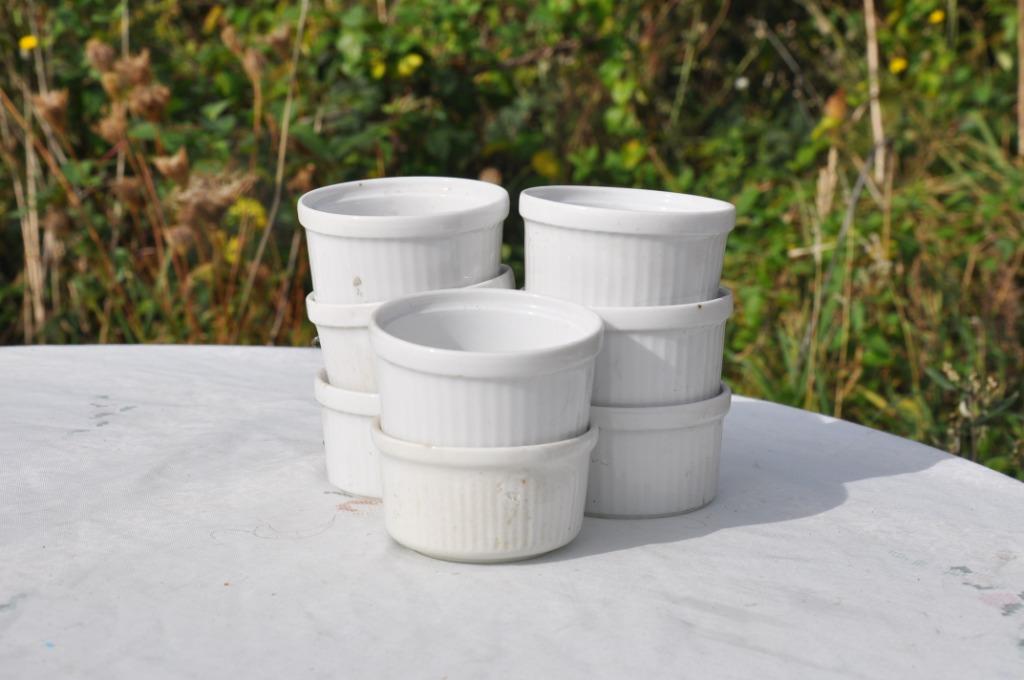 8 ramequins pour four faience blanche, Enlèvement ou Envoi, Comme neuf, Céramique, Récipient(s)