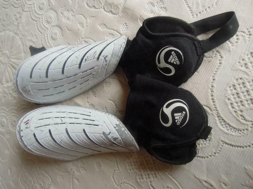 protège-tibias adidas football protège-tibias, Sports & Fitness, Enlèvement ou Envoi, Utilisé