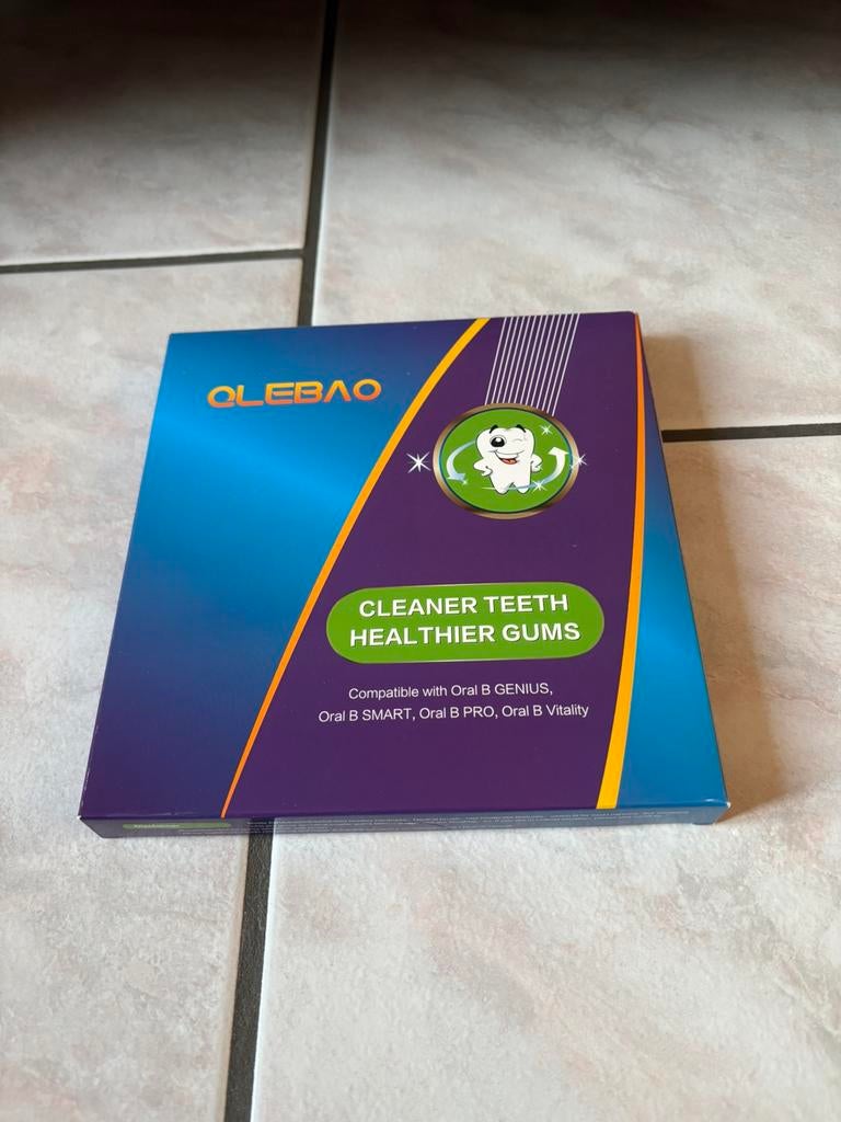 Oral-B elektrisch tandenborstelpakket, Ophalen, Zo goed als nieuw, Tandenborstel