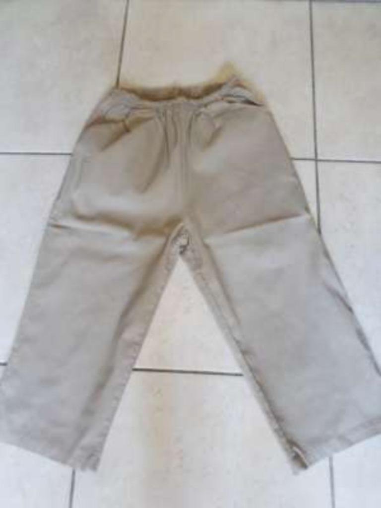 beige 3/4 broek met rek T3, Enlèvement ou Envoi, Comme neuf, Taille 38/40 (M), Beige