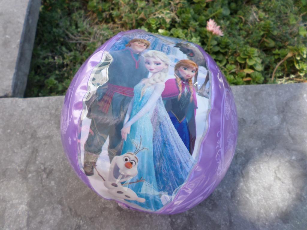 Ballon gonflable violet blanc Disney La Reine des Neiges, Enlèvement ou Envoi, Autres personnages, Comme neuf, Autres types