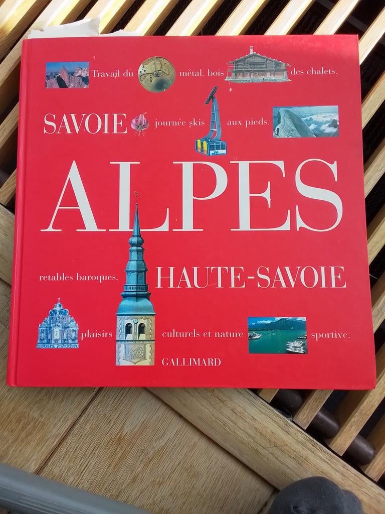 ALPES. Savoie. Haute-Savoie  GUIDE Gallimard, Guide ou Livre de voyage, Autres marques, Budget, Comme neuf