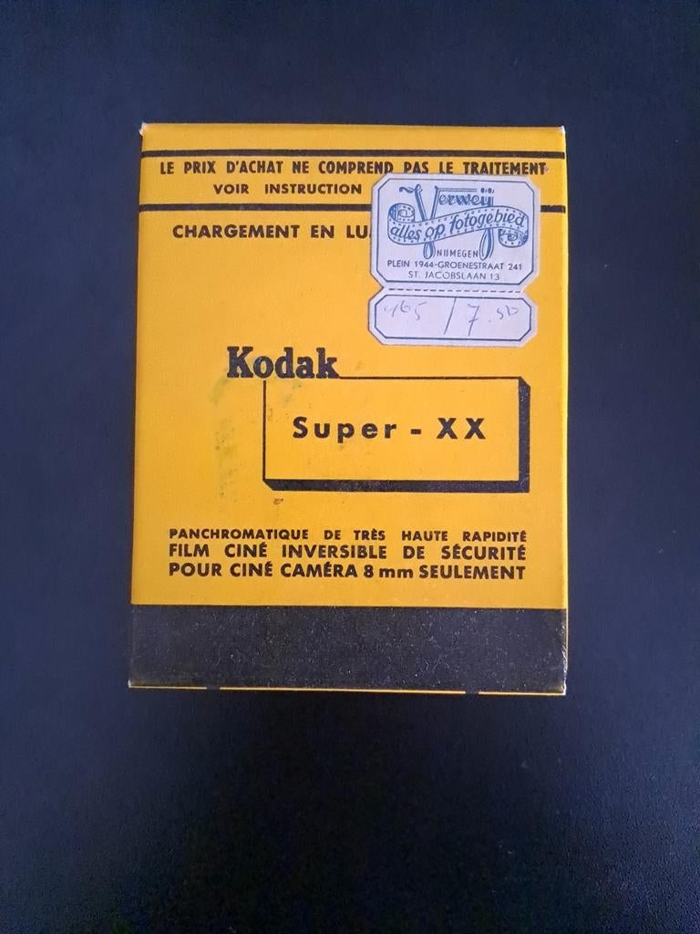 Kodak Super-XX, Enlèvement ou Envoi, Film 8 mm