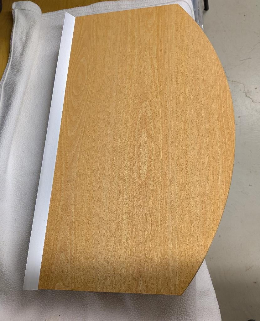2 tabletten ter decoratie of voor een pauze, Ophalen, Overige materialen, Overige typen, Zo goed als nieuw