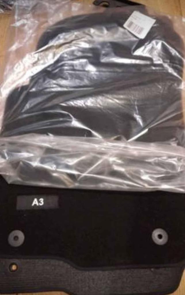 Tapis d'origine pour AUDI A3 1999, Enlèvement, Neuf